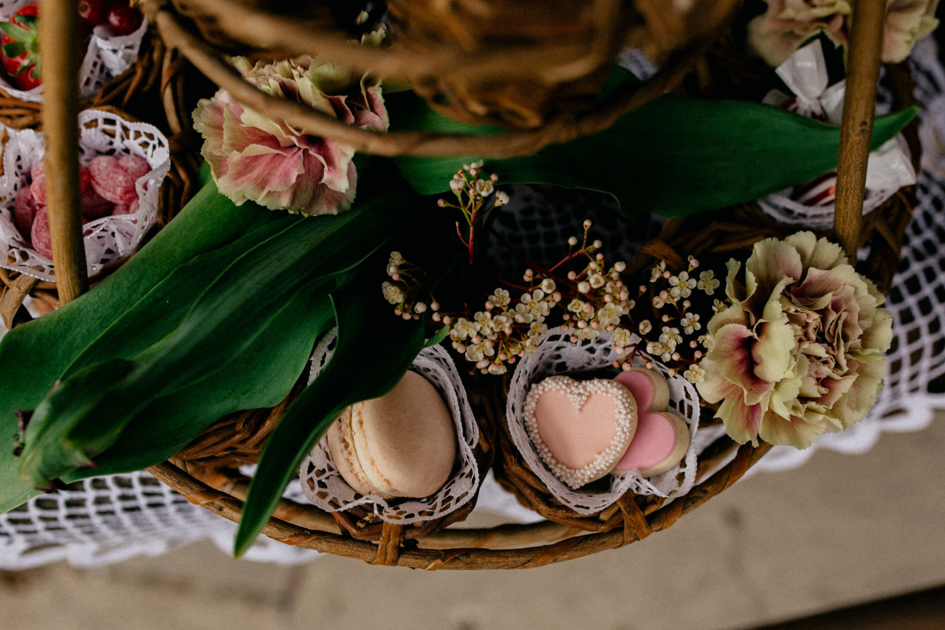 hochzeitsfotograf Steinbachhof Vaihingen Gündelbach-Scheunenhochzeit vintage detailreich-11 Hochzeitsfotografie Steinbachhof Vaihingen Stuttgart Deutschland Hochzeit Dekoration