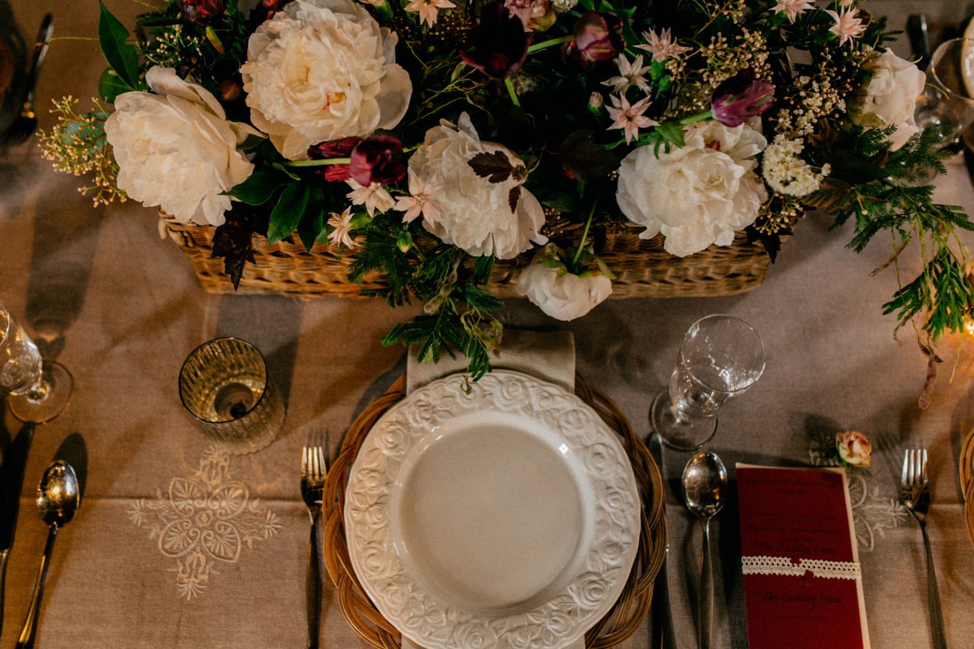 hochzeitsfotograf Steinbachhof Vaihingen Gündelbach-Scheunenhochzeit vintage detailreich-15 Hochzeitsfotografie Steinbachhof Vaihingen Stuttgart Deutschland Hochzeit Tischdeko