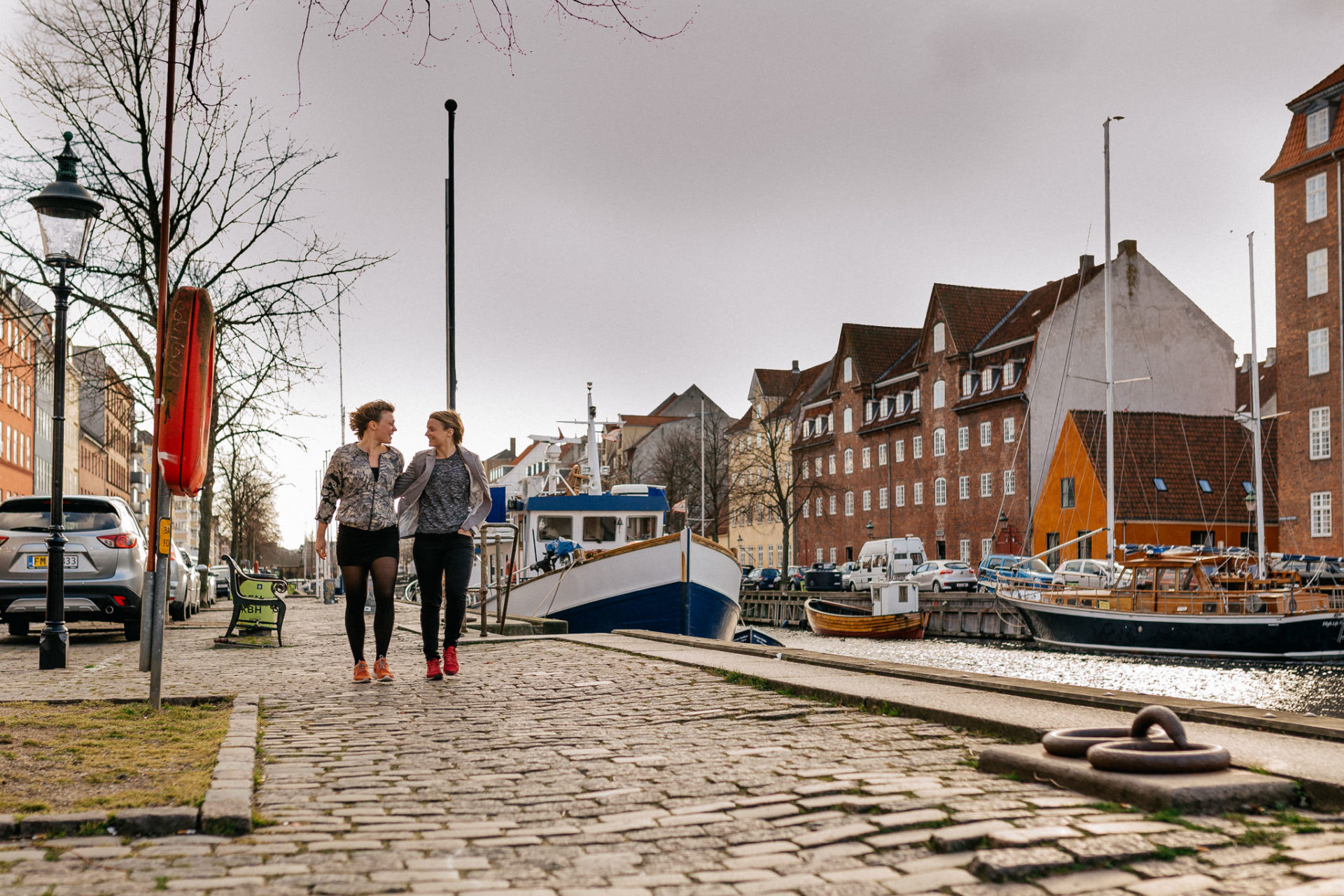 Verlobungsbilder Stuttgart lesbisches Paar-1 Lesbisches Paarshoot Hochzeitsfotografie Verlobungsbilder