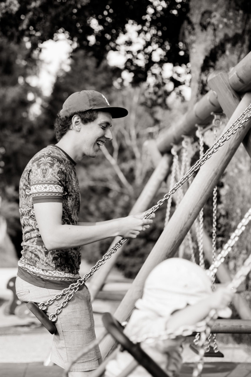 Familienfotograf Bodensee Baden Württemberg Kind Fotoshoot Pfänder Spielplatz Zoo