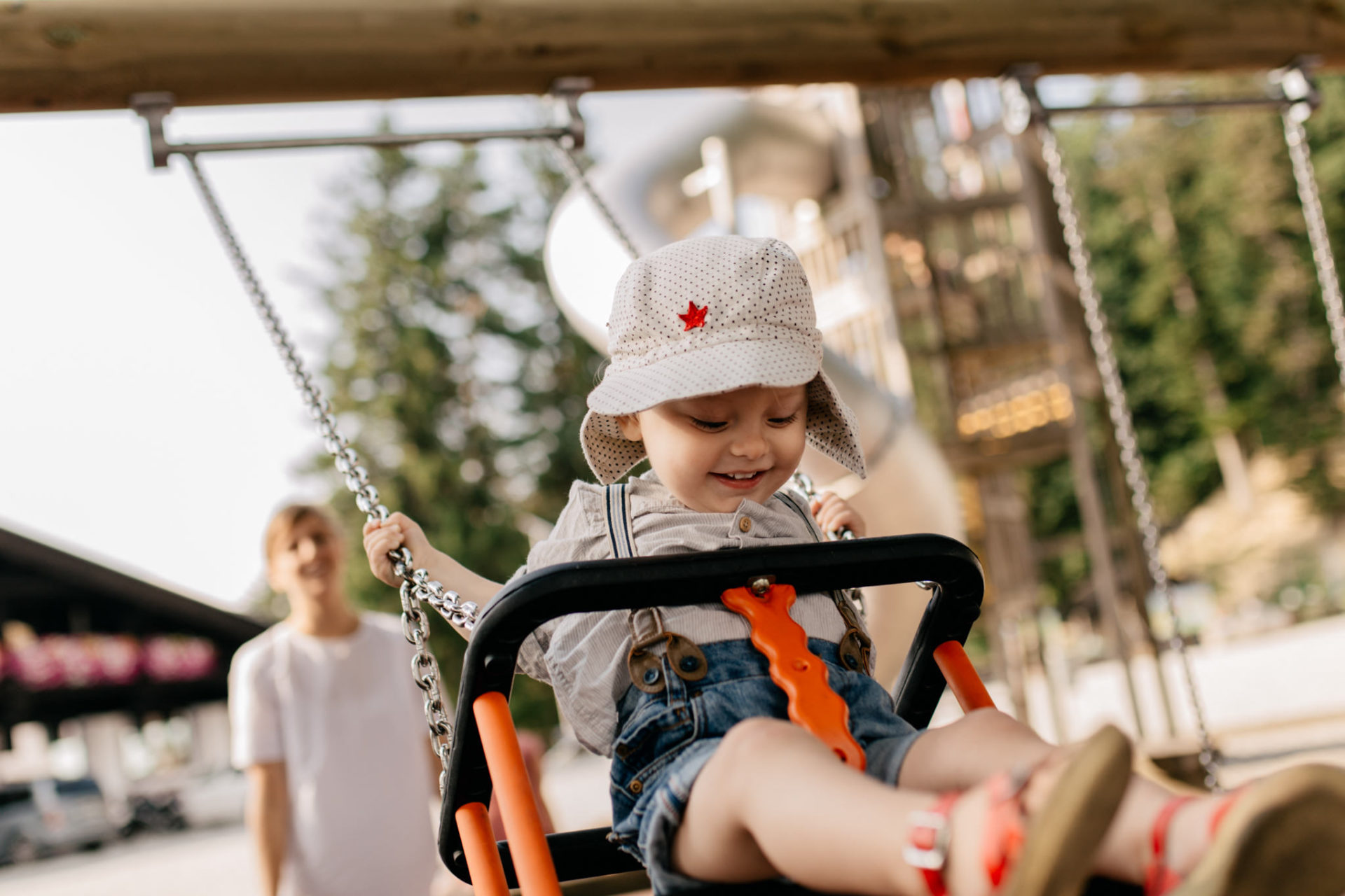Familienfotograf Bodensee Baden Württemberg Kind Fotoshoot Pfänder Spielplatz Zoo