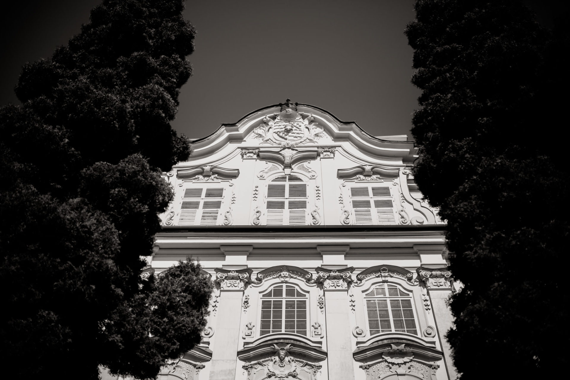 schlosshochzeit österreich-salzburg heiraten-leopoldskron salzburg hochzeitsfotograf