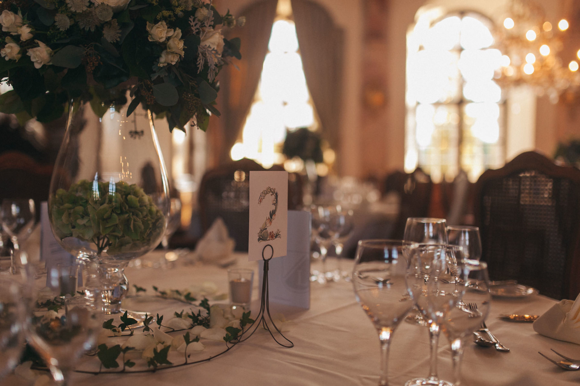 Tischnummern Hochzeit-Hochzeitspapeterie handgemacht-schlosshochzeit Salzburg