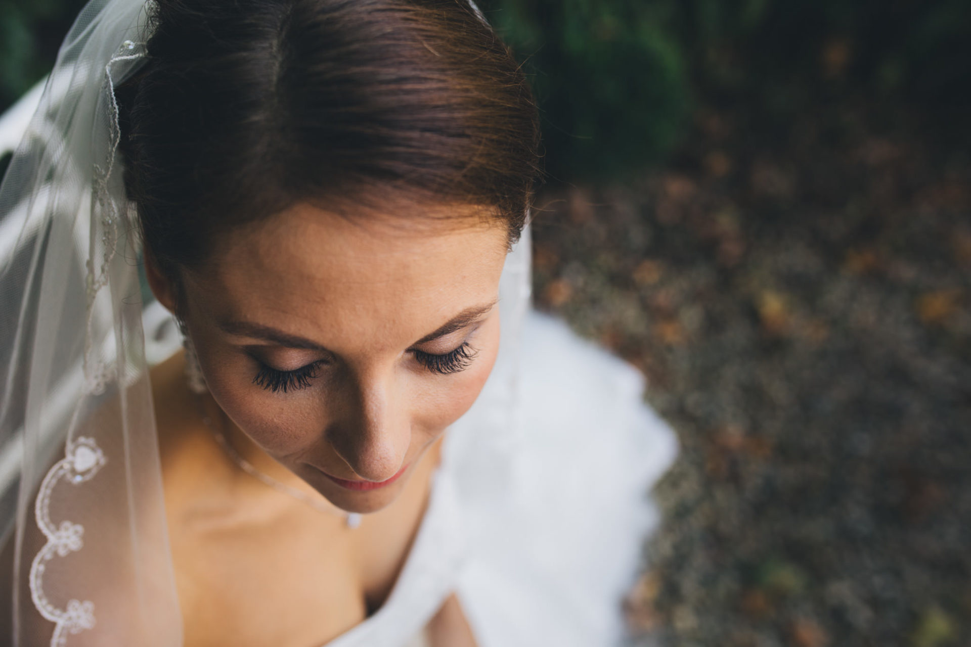 Hochzeitsfotograf Stuttgart Ludwigsburg Weingut Adelmann Rosengarten Hochzeit im Herbst Portrait