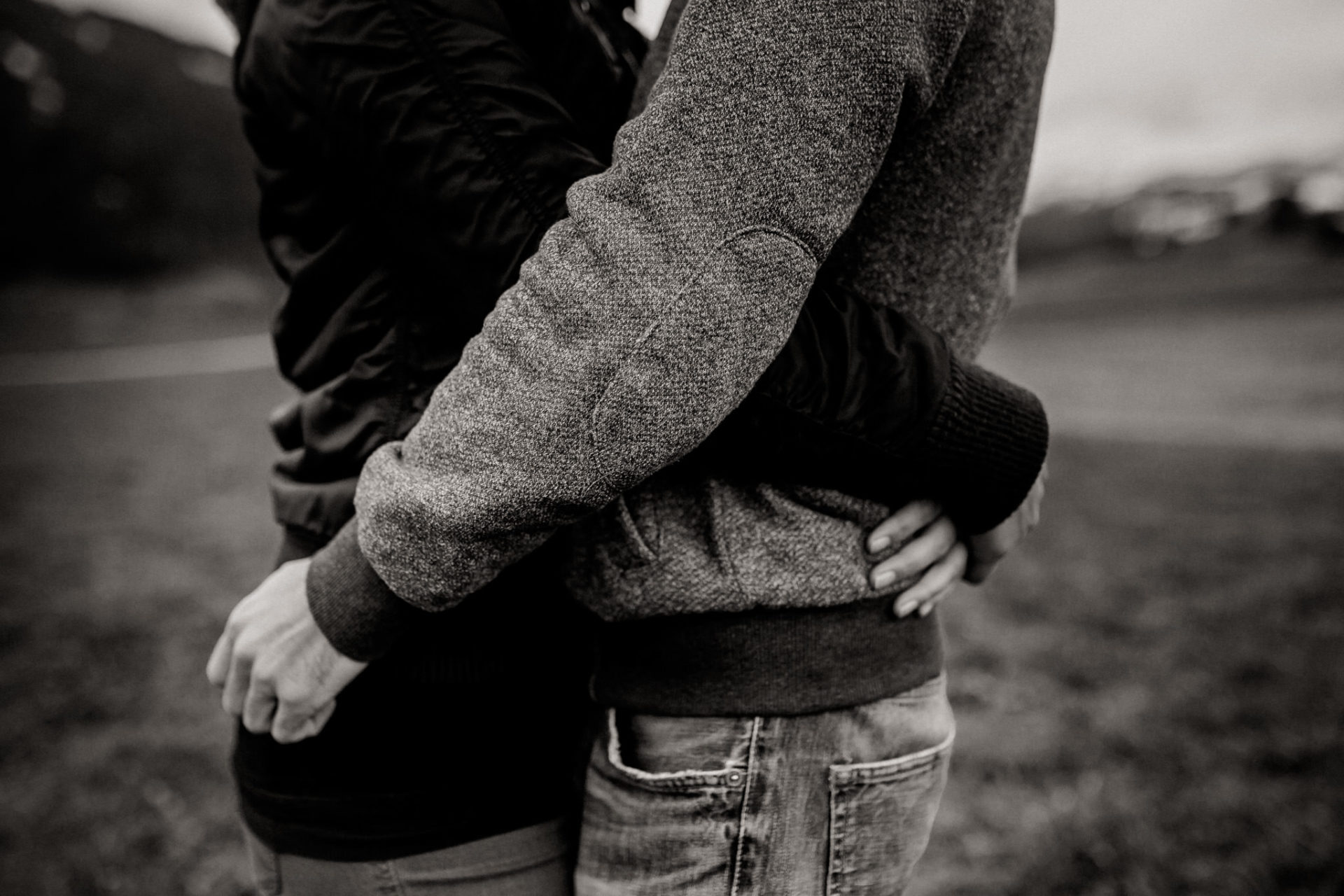 Verlobungsbilder mit Hund-Paarshooting Österreich-tirol hochzeitsfotograf-serfaus Wanderung