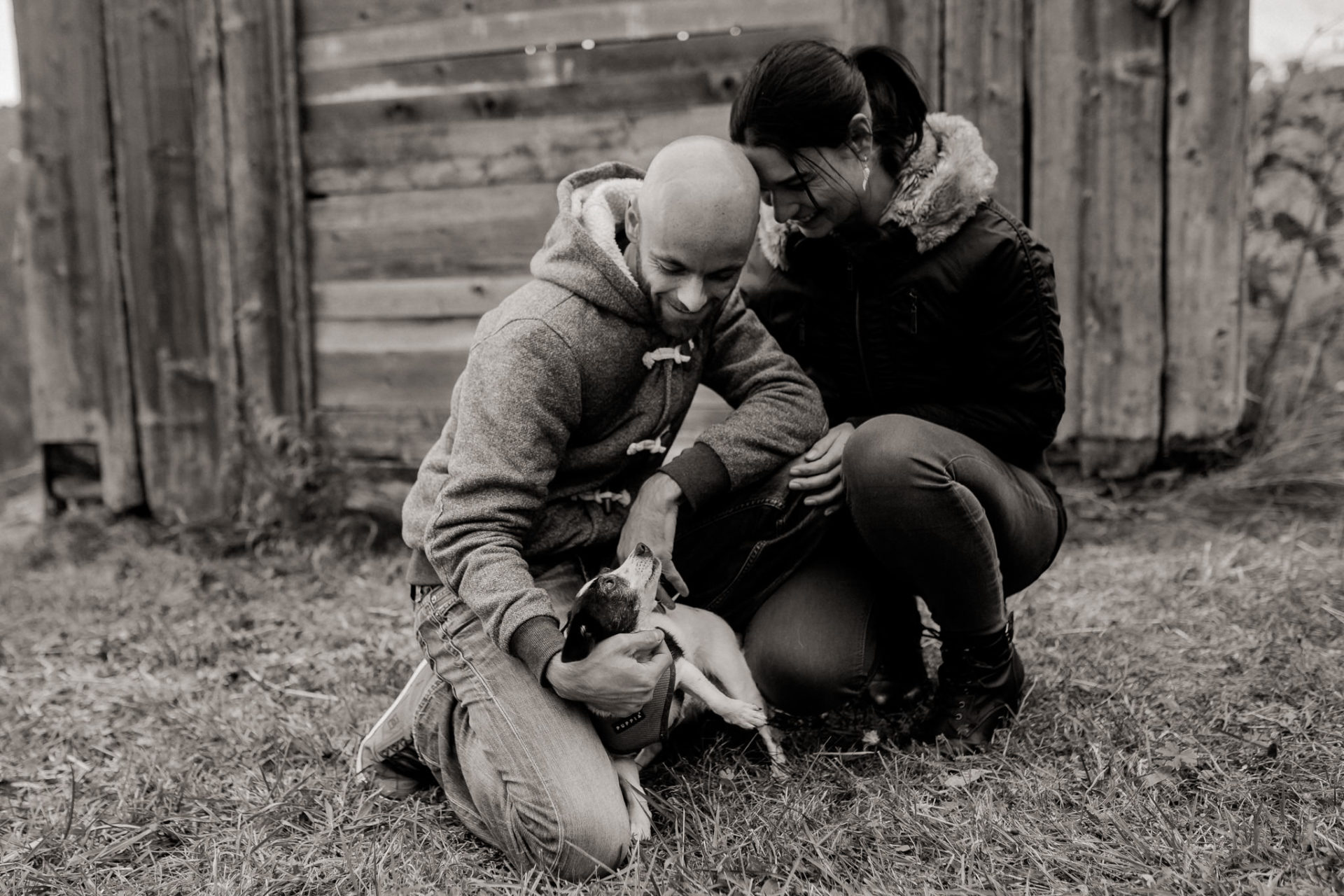 Verlobungsbilder mit Hund-Paarshooting Österreich-tirol hochzeitsfotograf-serfaus Wanderung