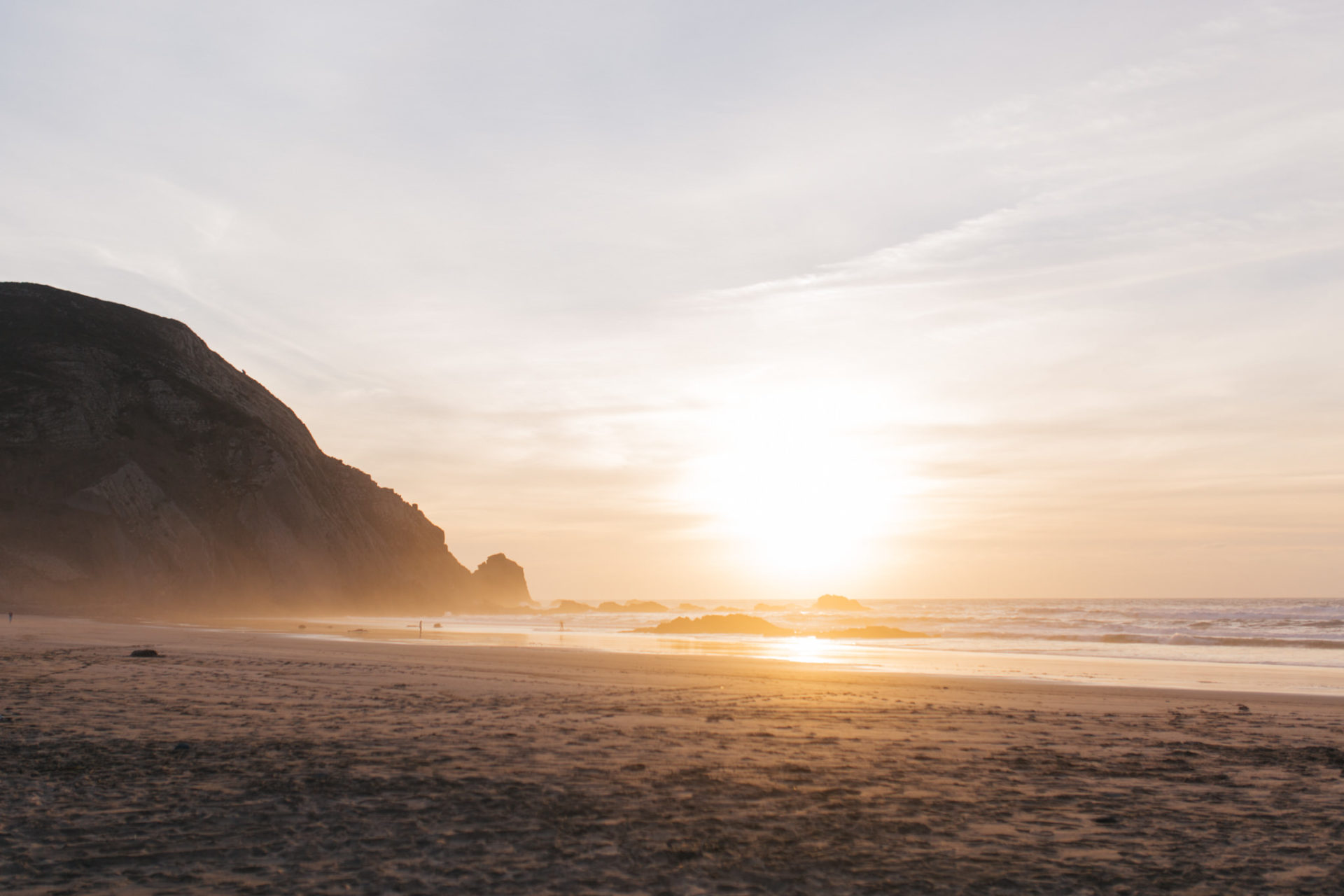 Portrait verliebtes Paar Strand Fotograf Stuttgart Sonnenuntergang Meer Blaue Stunde