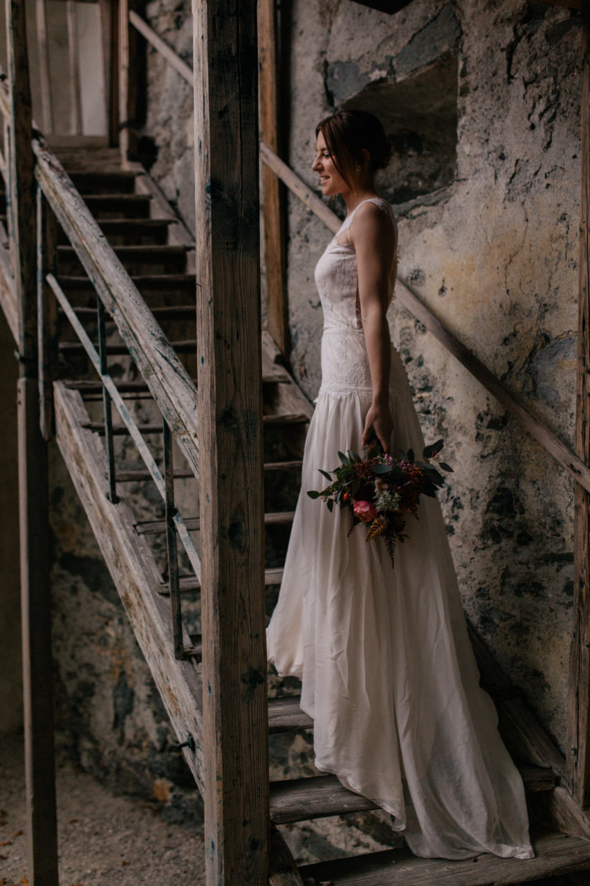 romantisches braut portrait-stefanie Wolff paris braut-bohemian chic Brautkleid-tirol burg hochzeit