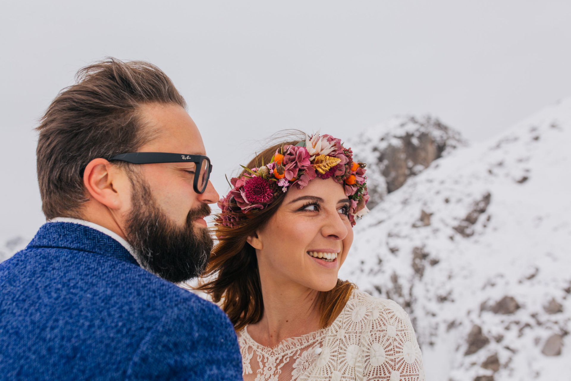 Hochzeitsfotografie Hafelekar Innsbruck Österreich Hochzeit Berge Inspiration Hund Winterhochzeit