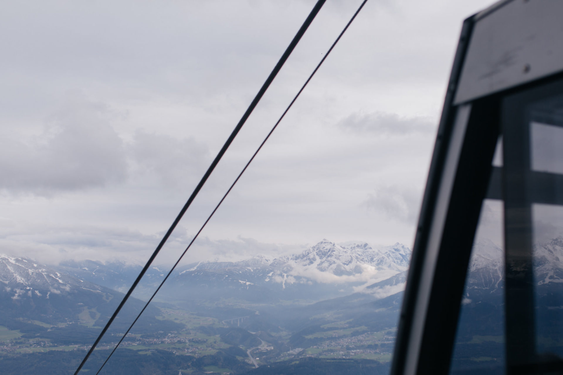 Hochzeitsfotografie Hafelekar Innsbruck Österreich Hochzeit Berge Inspiration Hund