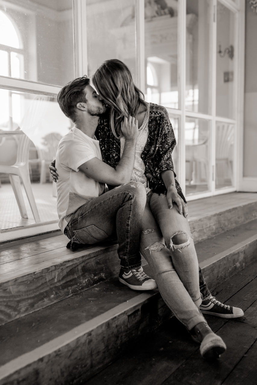 Verlobungsshoot Rennbahn Freudenau Portraitfotografie Österreich