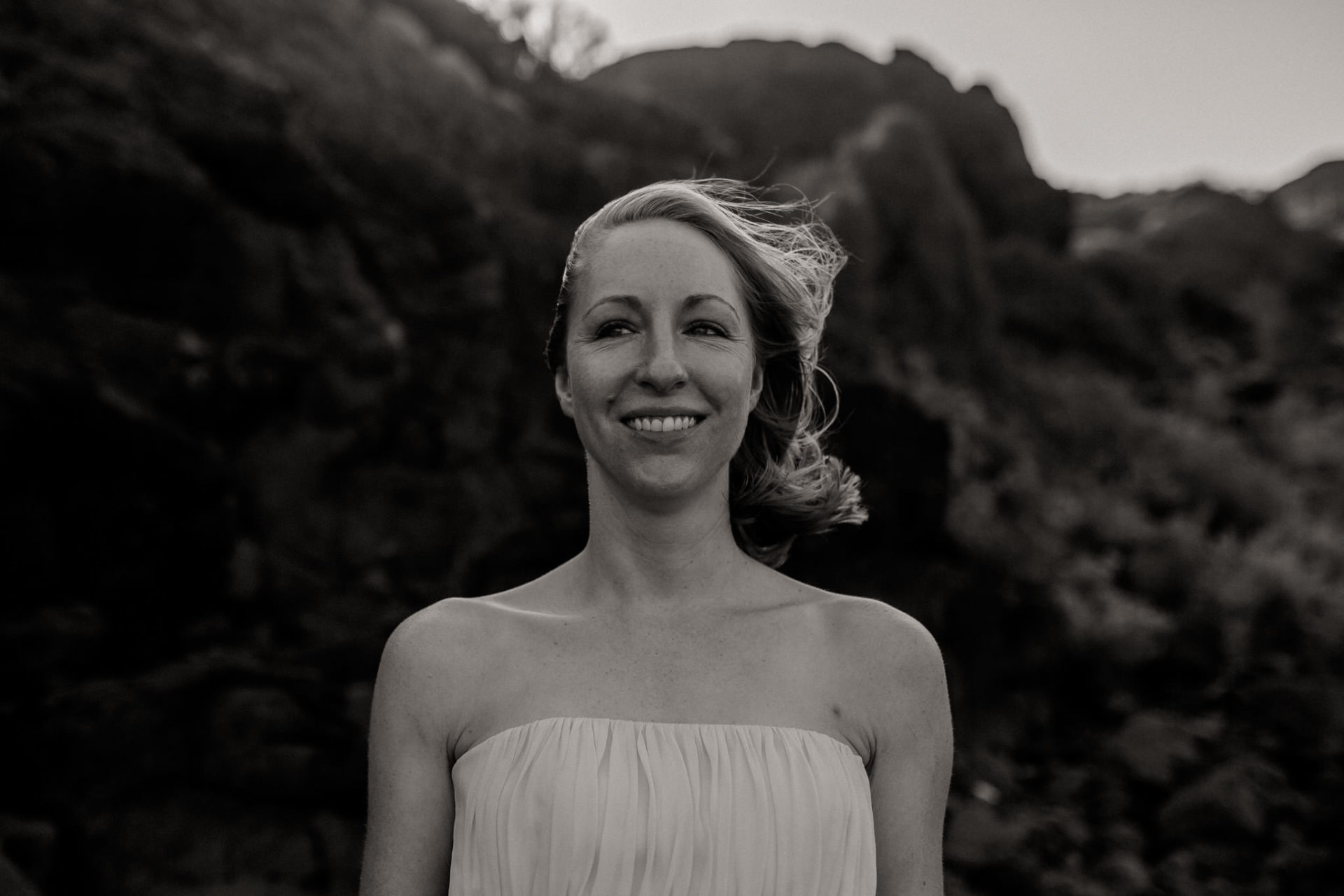 Hochzeitsfotografie Melbourne Mornington Peninsula Brautkleid Inspiration Fotoshoot Braut Strand Meer