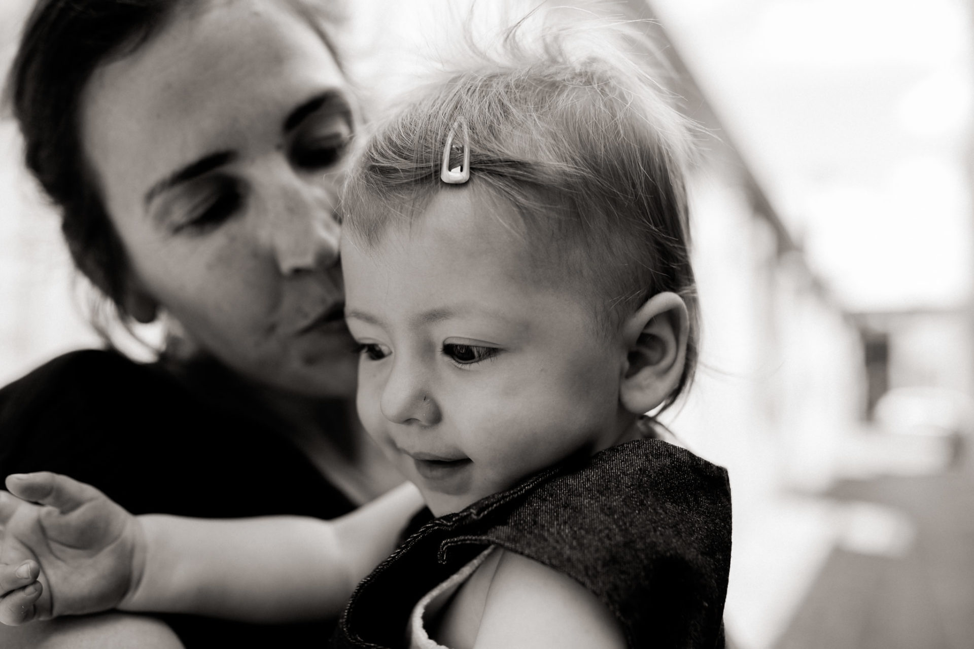 Familienfotograf Stuttgart-kinderfotos modern Stadt ungestellt-17 Kinder Fotograf Stuttgart Melbourne Babyfotos Kinderfotos authentisch