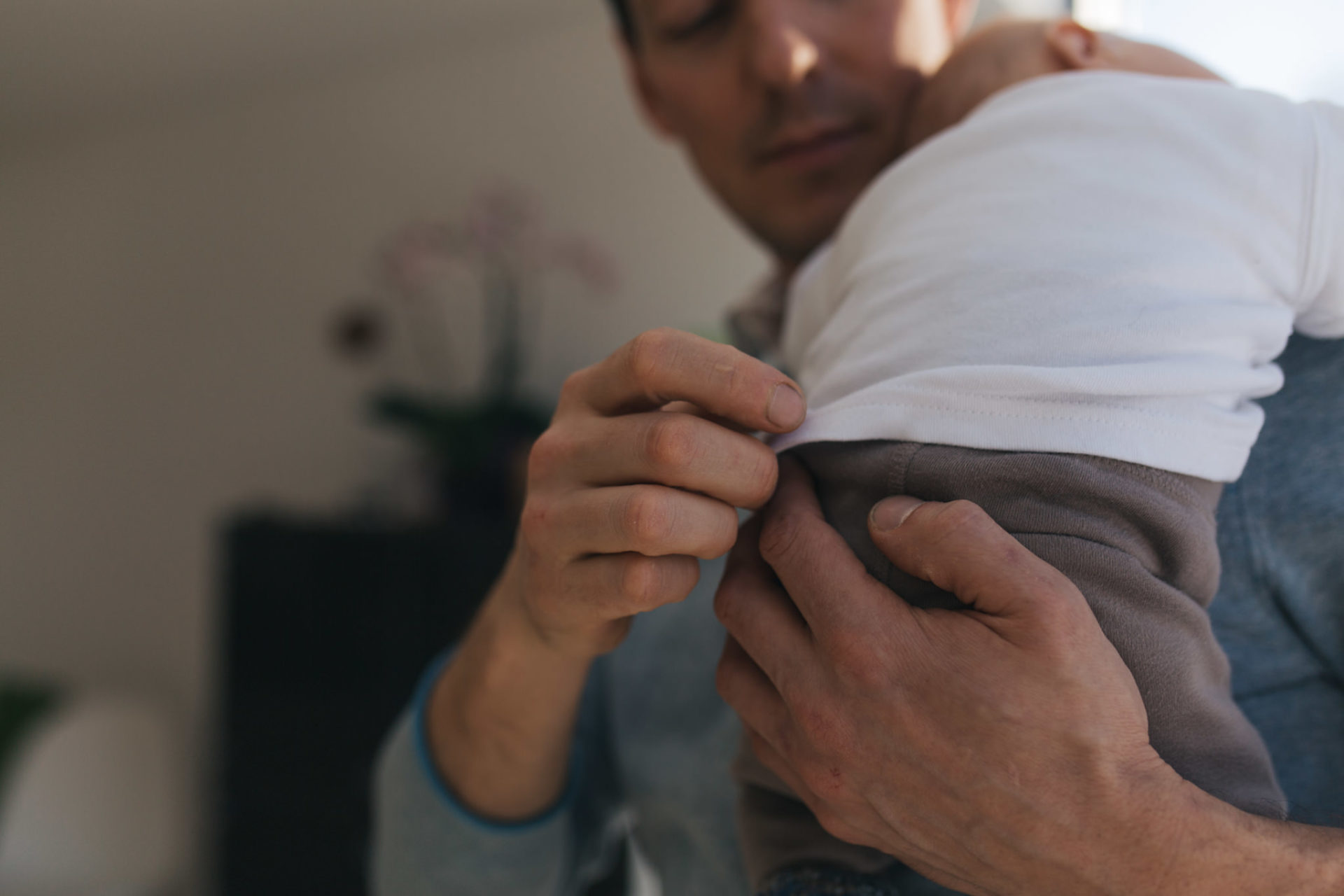 Newborn Fotograf Stuttgart Böblingen Babyfotos authentisch