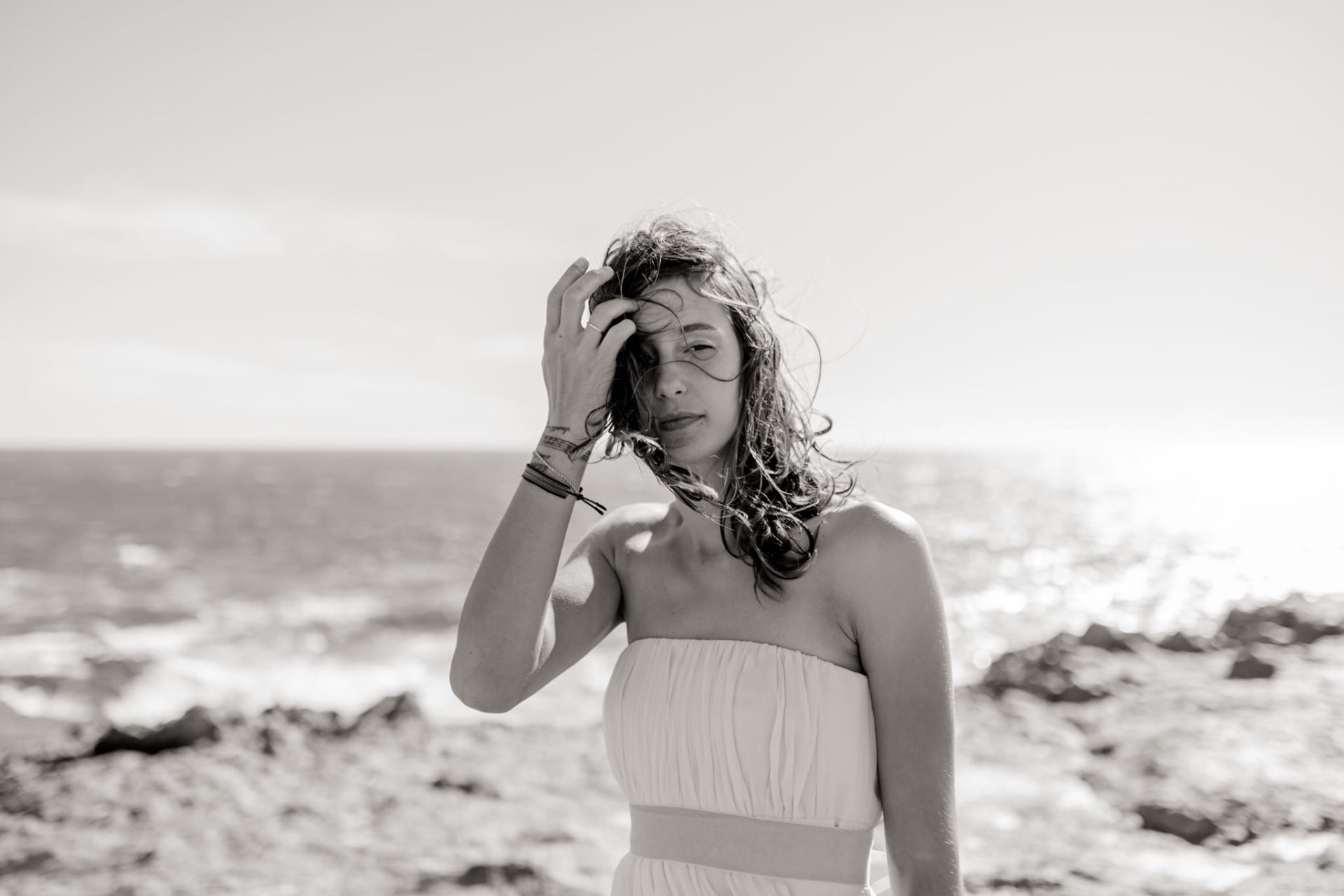 Hochzeitsfotografie Australien WA Blow Holes Brautkleid Inspiration Fotoshoot Braut Strand Meer Elfenkleid