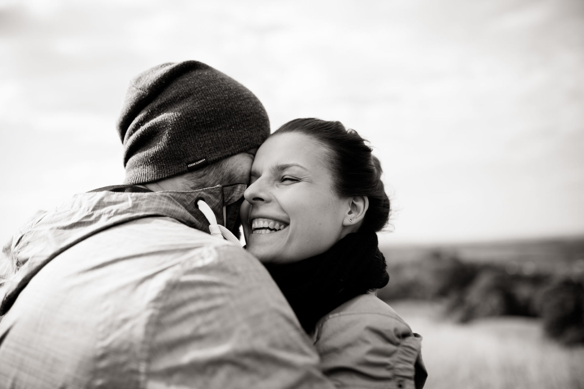 Hochzeitsfotografie Stuttgart-Verlobungsshooting Göppingen-paarshooting mit Hund-Heiraten Burg Staufeneck-Burghochzeit Schwarzwald-Elopement Deutschland