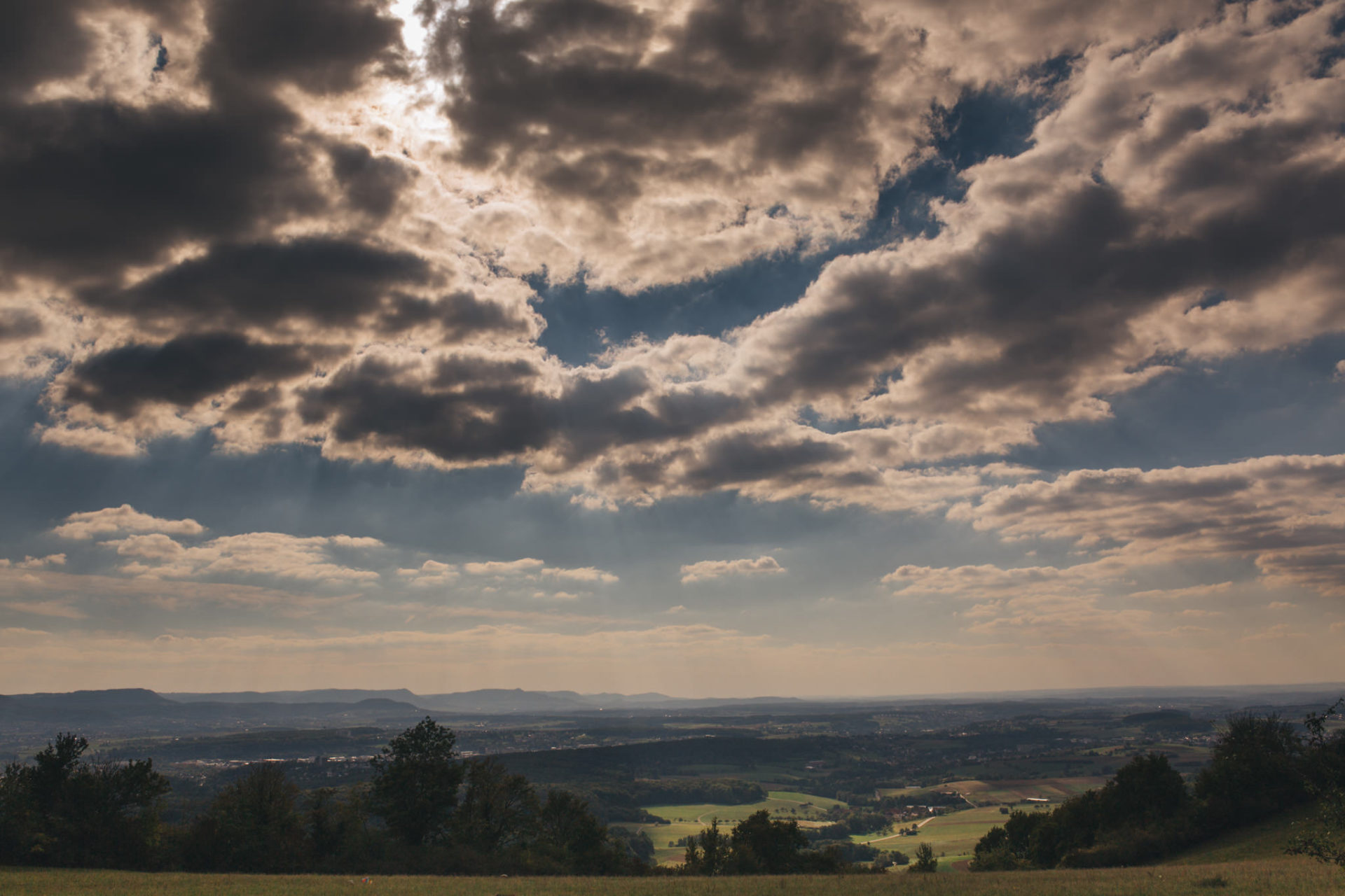 heiraten burg Staufeneck-hochzeitsfotograf Stuttgart-Goeppingen Kletterfelsen-Aussicht Schwabenland