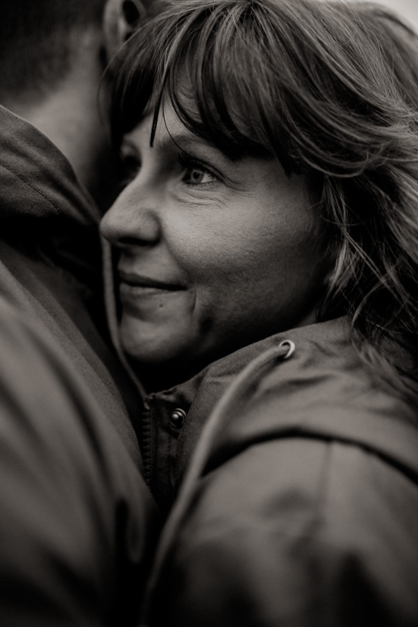 Hochzeitsfotograf Berlin-Verlobungsfotos Tempelhofer Feld-12 Hochzeitsfotograf Berlin-Verlobungsshooting-heiraten alter flughafen-paarshooting berlin-engagement fotos-Emotionale fotografie