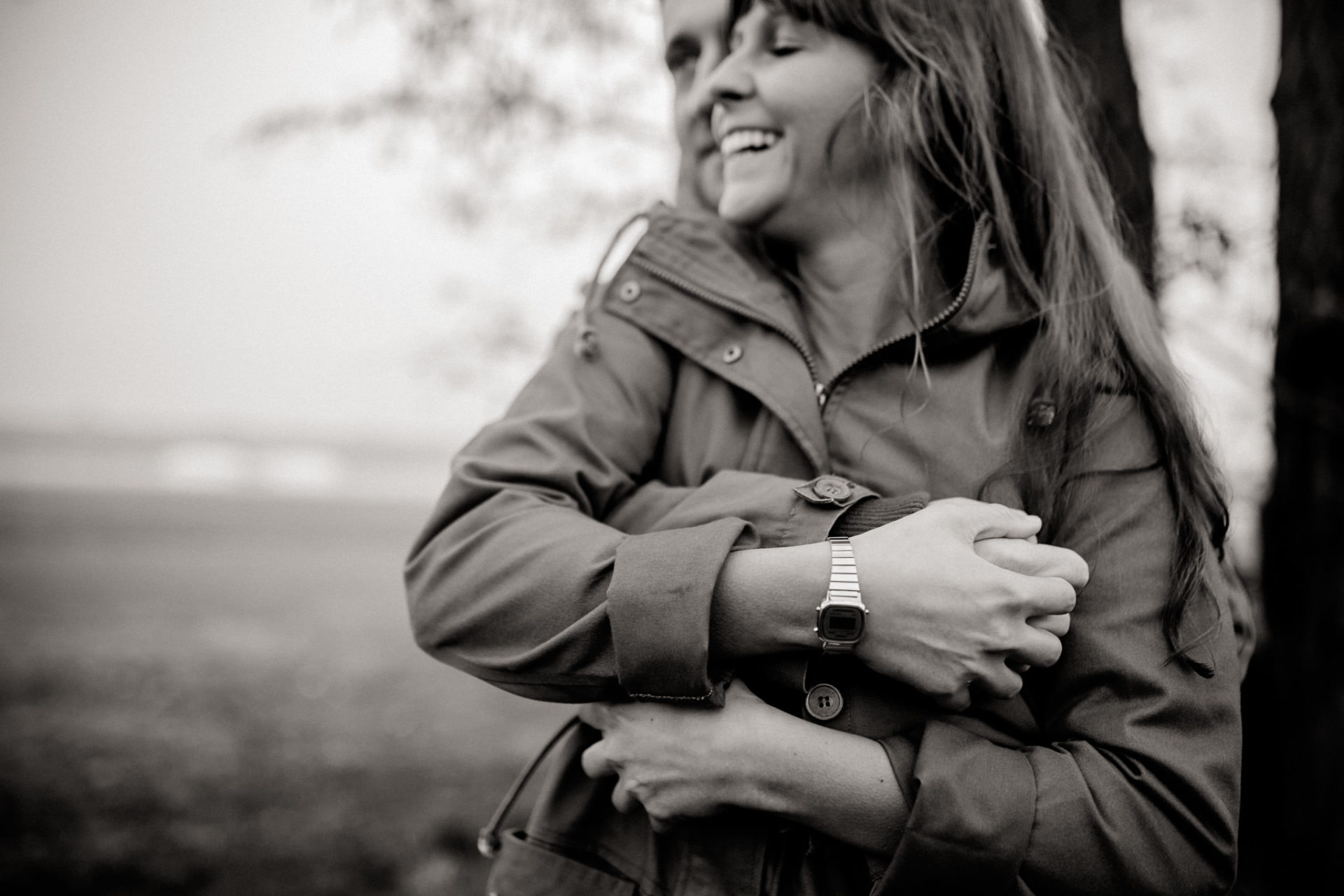 Hochzeitsfotograf Berlin-Verlobungsfotos Tempelhofer Feld-17 Hochzeitsfotograf Berlin-Verlobungsshooting-heiraten alter flughafen-paarshooting berlin-engagement fotos-Emotionale fotografie