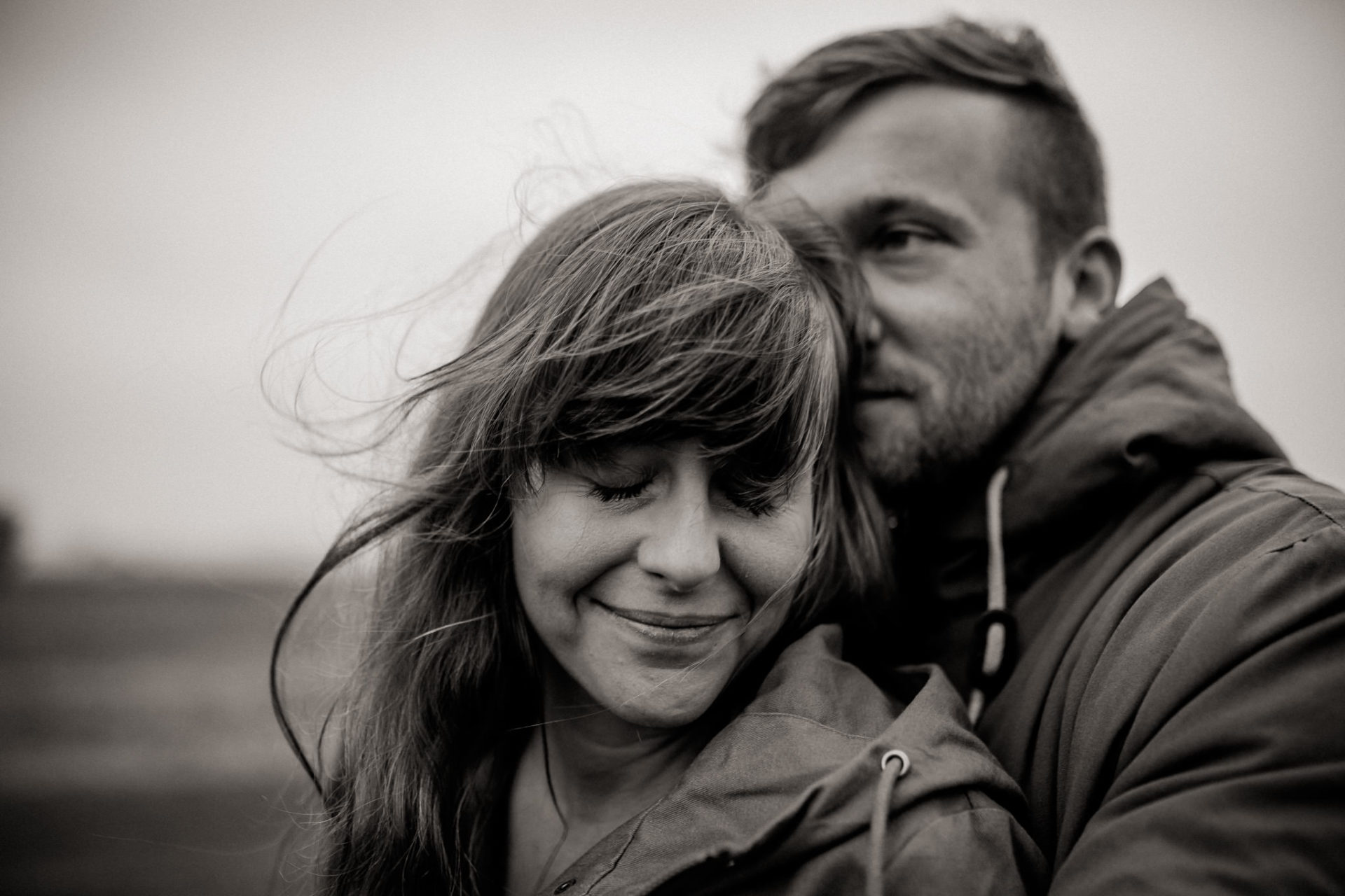 Hochzeitsfotograf Berlin-Verlobungsfotos Tempelhofer Feld-4 Hochzeitsfotograf Berlin-Verlobungsshooting Neukölln-heiraten alter flughafen-paarshooting berlin-engagement fotos-tempelhofer feld spaziergang