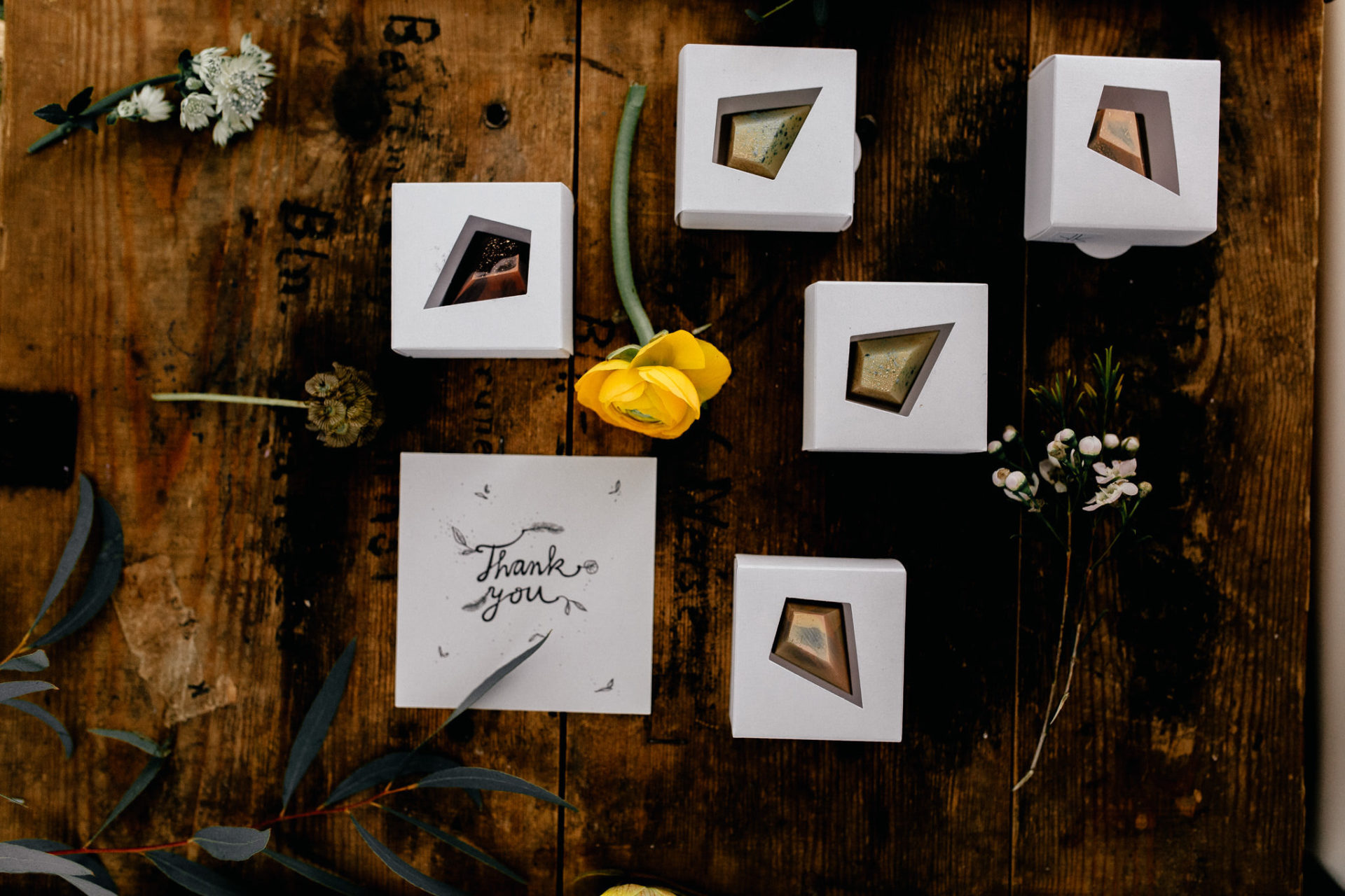 Hochzeitsfotograf Berlin-Floragarten-gastgeschenk hochzeit-pastry art kristiane kegelmann-handgemachte hochzeitspapeterie