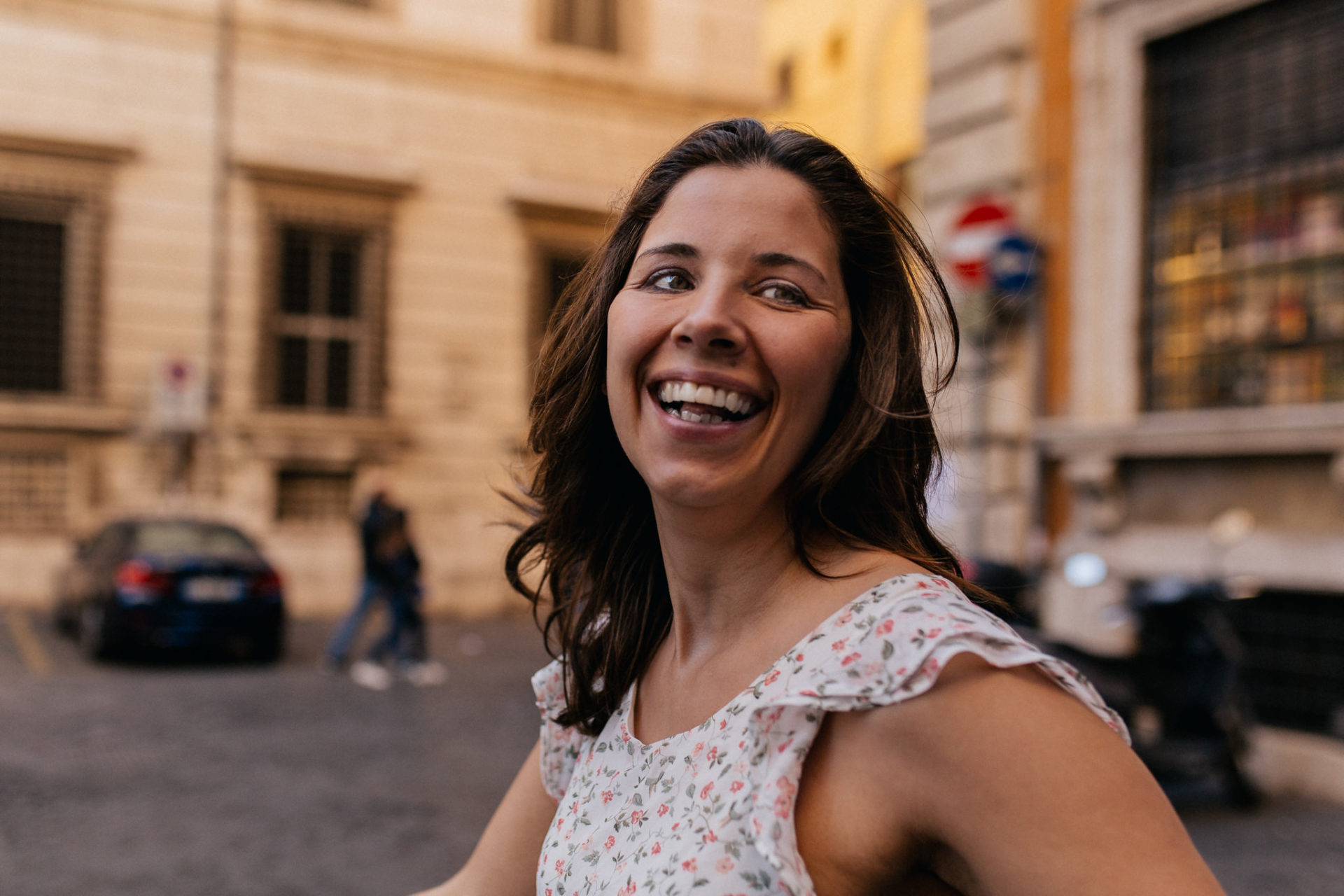 heiraten Italien-hochzeitsfotograf Stuttgart-elopement Latinum-Paarshooting Rom-Couple Fotos Urlaub-emotionale Portraits-Rom Spaziergang