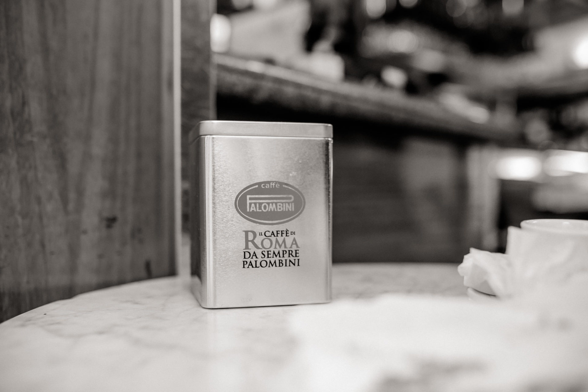 Photo shoot Rome-Fontana di Trevi-Espresso Bar Breakfast