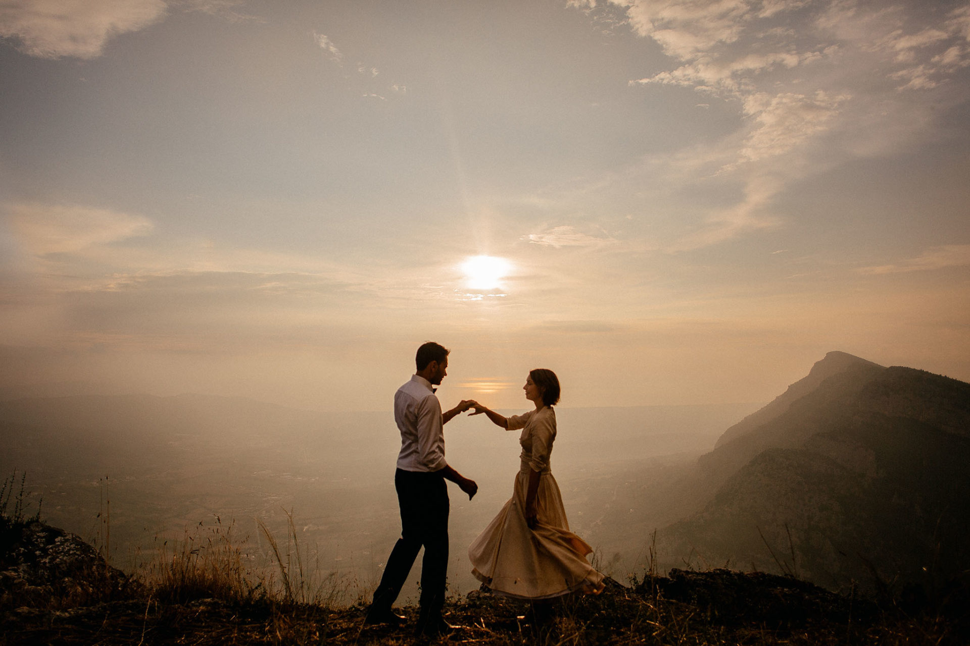 wedding photographer amalfi coast-italy wedding-bride and groom portrait mountains