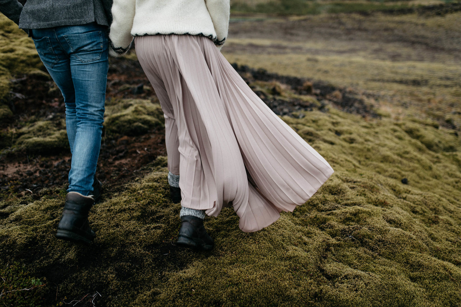 engagement-photos-in-iceland