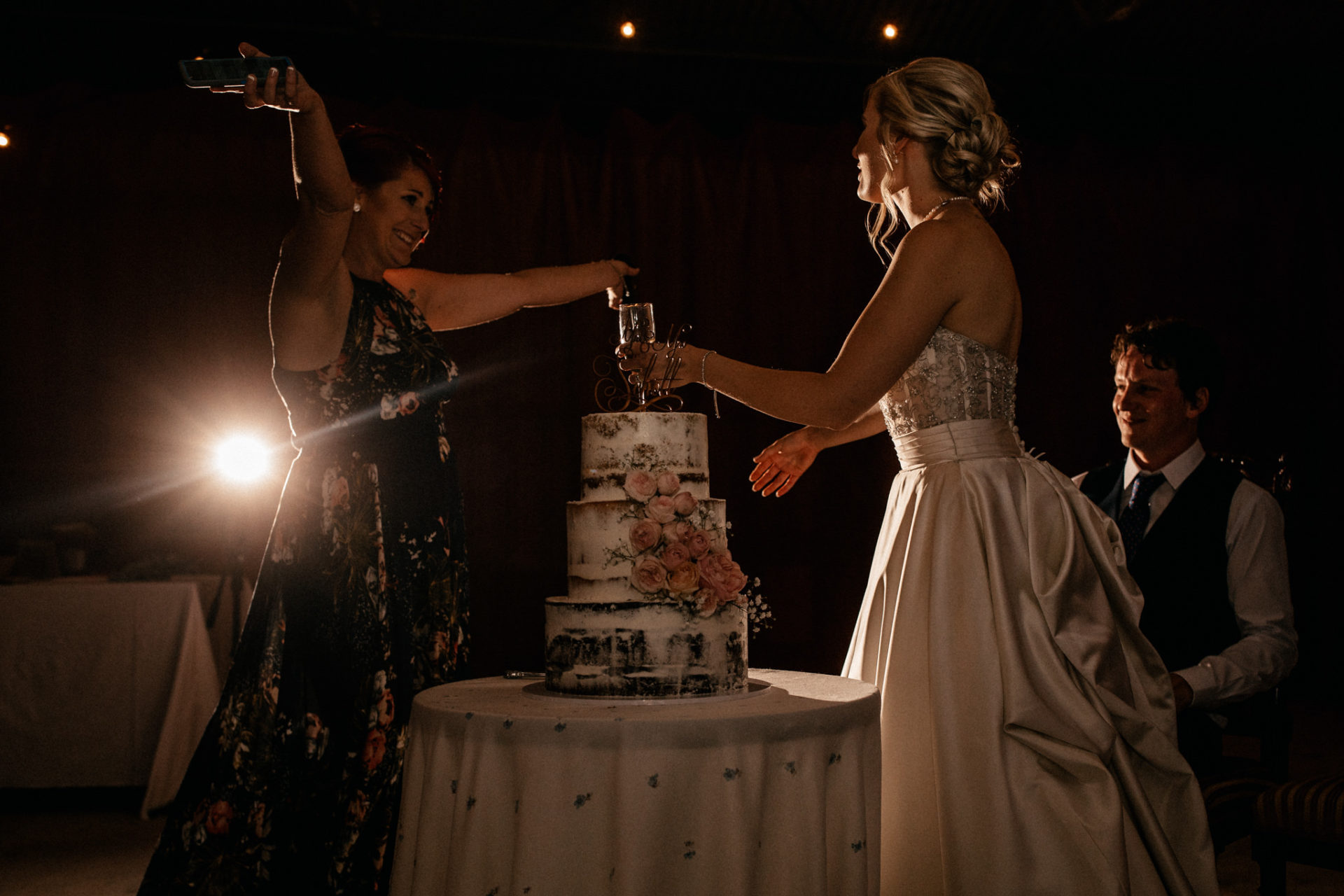 backyard-wedding-australia-melbourne-bride-bridesmaid-speeches-hug-wedding-cake